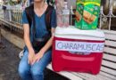 VIAJÓ  DESDE ARGENTINA PARA CONOCER EL SALVADOR; AHORA VENDE ‘CHARAMUSCAS’, EN USULUTÁN.