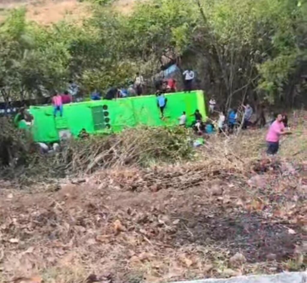 Motorista detenido, conducción peligrosa, prueba toxicológica, marihuana, accidente ruta 301, carretera Panamericana, VMT, seguridad vial.