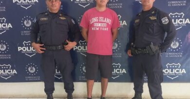 CAPTURAN A HOMBRE QUE ASESINÓ A SU PAREJA Y LA ENTERRÓ EN UN PREDIO BALDÍO EN CHIRILAGUA.