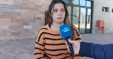MUJER RECIBE POR ERROR $510 MILLONES EN ARGENTINA Y LOS GASTA EN HORAS: AHORA ENFRENTA CARGOS PENALES