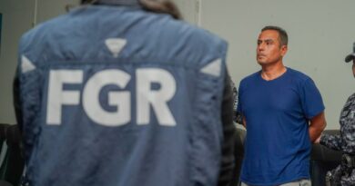 EXTRADITARON A DIPLOMÁTICO PERUANO ACUSADO DE FEMINICIDIO EN EL SALVADOR; ENFRENTARÁ LA JUSTICIA