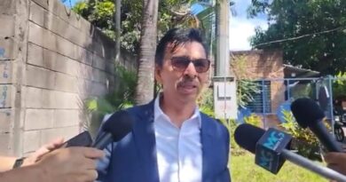 JAIME QUINTANILLA LLEGA A TRÁNSITO PARA ATENDER A ENRIQUE ANAYA ANTE VENCIMIENTO DE PLAZO JUDICIAL
