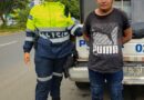 CAPTURAN A DOS CONDUCTORES EBRIOS EN SANTA ANA, UNO CHOCÓ CONTRA PATRULLA POLICIAL