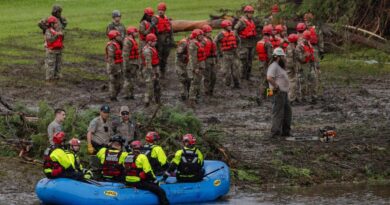 ASCIENDEN A 104 LOS FALLECIDOS POR INUNDACIONES EN TEXAS