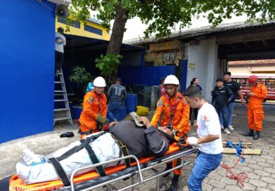 OBRERO RESULTA LESIONADO TRAS CAER DE TERCERA PLANTA MIENTRAS REALIZABA MANTENIMIENTO EN SONSONATE