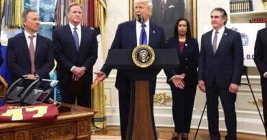 DONALD TRUMP ANUNCIA REDADAS MIGRATORIAS «HISTÓRICAS» EN ESTADOS UNIDOS