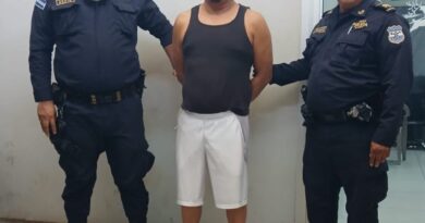 HOMBRE DETENIDO POR LA PNC TRAS MANTENER ENCERRADA BAJO LLAVE A SU PAREJA EN AHUACHAPÁN