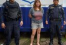 MUJER DETENIDA POR CONDUCCIÓN PELIGROSA TRAS CHOCAR CONTRA BUS EN SANTA ANA