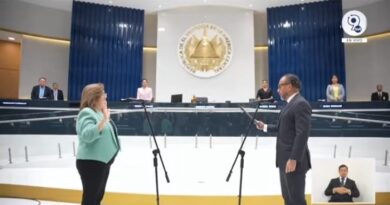RAQUEL CABALLERO DE GUEVARA ES REELEGIDA COMO PROCURADORA PARA LA DEFENSA DE LOS DERECHOS HUMANOS
