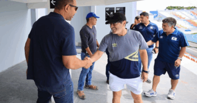 HUGO PÉREZ Y MAURICIO CIENFUEGOS SE SUMAN AL EQUIPO DE YAMIL BUKELE PARA IMPULSAR EL FÚTBOL NACIONAL