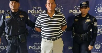 PNC CAPTURA A “GUICHO”, MIEMBRO DE LA CLICA FULTON LOCOS SALVATRUCHOS, EN SANTA TECLA