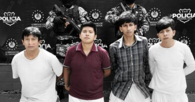 PNC DESMANTELÓ UNA BANDA TERRORISTA EN NAHUIZALCO: CUATRO CAPTURADOS POR SEMBRAR ZOZOBRA EN EL CANTÓN EL CANELO
