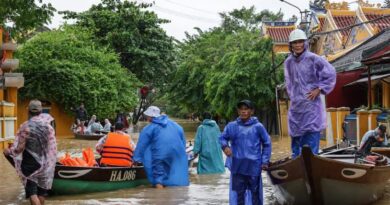 VIETNAM ORDENA EVACUACIÓN MASIVA ANTE LA LLEGADA DEL PODEROSO TIFÓN KALMAEGI