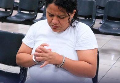 CONDENARON A 45 AÑOS DE PRISIÓN A UNA MUJER POR EL HOMICIDIO DE SU PAREJA EN SAN SALVADOR