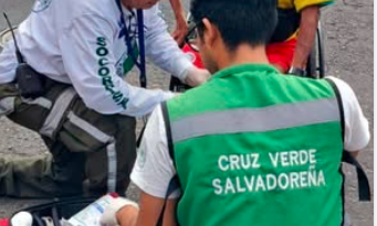 ADULTO MAYOR RESULTA LESIONADO TRAS SER ATROPELLADO EN SOYAPANGO