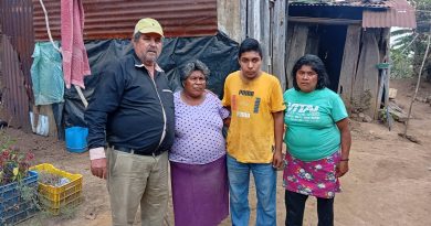 PIDEN AYUDA PARA FAMILIA CON TRES MIEMBROS QUE PADECEN HIDROCEFALIA EN SANTA ANA