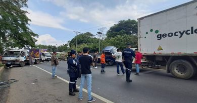 ACCIDENTE DE TRÁNSITO EN CARRETERA A SANTA ANA DEJA UNA PERSONA LESIONADA