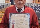 SALVADOREÑO OBTIENE TÍTULO UNIVERSITARIO DE ARQUITECTURA A LOS 69 AÑOS