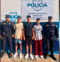 CAPTURAN A TRES JÓVENES CON DROGA LISTA PARA LA VENTA EN TEPECOYO