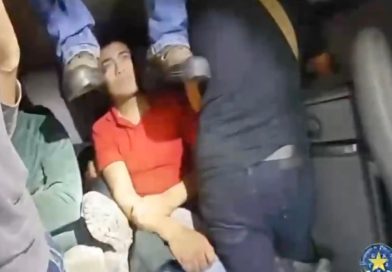 LOCALIZARON A 20 MIGRANTES HACINADOS EN LA CABINA DE UN TRÁILER EN TEXAS