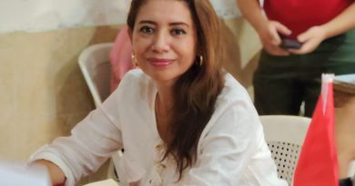 BETHY ARANA SE INSCRIBE COMO PRECANDIDATA A DIPUTADA POR EL FMLN EN SANTA ANA