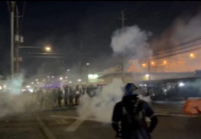 AUMENTAN LOS ENFRENTAMIENTOS EN LOS ALREDEDORES DEL CENTRO DE DETENCIÓN DELANEY HALL