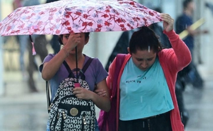 MEDIO AMBIENTE PRONOSTICA LLUVIAS Y TORMENTAS PARA ESTE VIERNES EN VARIAS ZONAS DEL PAÍS