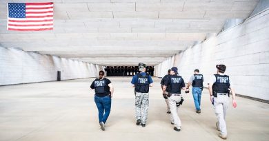 AUTORIDADES DE EE. UU. REFUERZAN SEGURIDAD PARA EL MUNDIAL DE FÚTBOL MIENTRAS CRECE PREOCUPACIÓN MIGRATORIA ENTRE HISPANOS