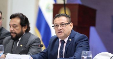 MINISTRO DE TRABAJO, EMPLEADORES Y TRABAJADORES DESTACAN SALIDA DE EL SALVADOR DE LA LISTA CORTA DE LA OIT