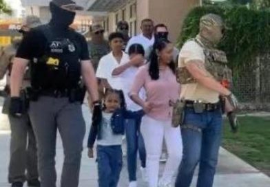 JUEZ FEDERAL PROHÍBE A ICE REALIZAR ARRESTOS EN TRIBUNALES DE INMIGRACIÓN EN TODO ESTADOS UNIDOS