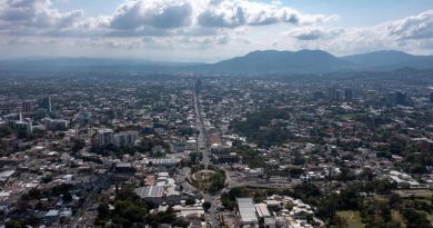 PRONOSTICAN LLUVIAS Y TORMENTAS PARA LA TARDE Y NOCHE DE ESTE LUNES EN EL SALVADOR