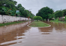 INUNDACIÓN AFECTA TRAMO DEL BULEVAR CONCHALÍO EN PUERTO DE LA LIBERTAD