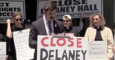 ALCALDE DE NEWARK BUSCARÁ EN TRIBUNALES EL CIERRE DEL CENTRO DE DETENCIÓN DELANEY HALL