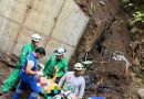 RESCATAN A HOMBRE TRAS CAER A UNA BARRANCA EN LA AUTOPISTA LOS CHORROS