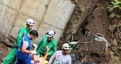 RESCATAN A HOMBRE TRAS CAER A UNA BARRANCA EN LA AUTOPISTA LOS CHORROS