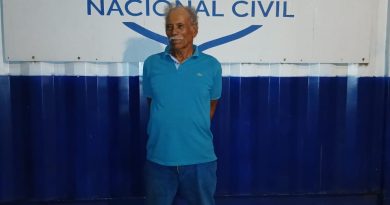 CAPTURAN A HOMBRE DE 77 AÑOS TRAS PRESUNTOS DISPAROS Y TENENCIA ILEGAL DE ARMAS EN SANTA ANA