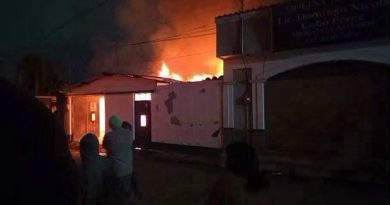 PROTESTA EN GUATEMALA TERMINA CON INCENDIO EN VIVIENDA DE JUEZA TRAS DESALOJO DE ADULTA MAYOR