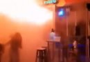 AL MENOS 27 PERSONAS MUEREN Y 35 RESULTAN HERIDAS TRAS INCENDIO EN BAR DE BANGKOK, TAILANDIA