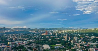 ONDA TROPICAL GENERARÁ LLUVIAS, TORMENTAS Y RÁFAGAS DE VIENTO ESTE MARTES EN EL SALVADOR