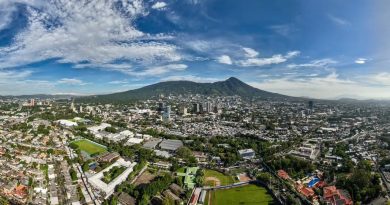 PRONOSTICAN AMBIENTE CALUROSO Y LLUVIAS POR LA TARDE Y NOCHE EN EL SALVADOR