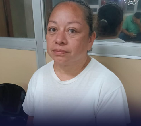 DECRETAN INSTRUCCIÓN FORMAL CONTRA MUJER ACUSADA DE APROPIARSE DE MÁS DE $150,000 DE UN PROYECTO HABITACIONAL EN SANTA ANA