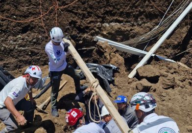 UNA PERSONA FALLECE Y DOS MÁS RESULTAN AFECTADAS EN EMERGENCIA POR SOTERRAMIENTO EN ANTIGUO CUSCATLÁN