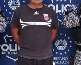 CAPTURARON A UN HOMBRE ACUSADO DEL HOMICIDIO DE UNA MUJER EN SANTA ANA