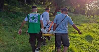 RESCATARON A UN ADULTO MAYOR QUE TENÍA TRES DÍAS DESAPARECIDO EN CIUDAD ARCE; ESTABA EN UNA ZONA DE DIFICIAL ACCESO