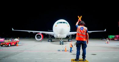 PRIMER AVIÓN CON 51 TONELADAS DE AYUDA HUMANITARIA DE EL SALVADOR ARRIBA A CALI TRAS TERREMOTO EN COLOMBIA