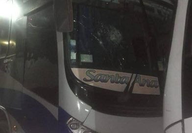 AUTOBÚS CON TURISTAS SALVADOREÑOS REPORTA ATAQUE CON PIEDRAS EN CARRETERA DE HONDURAS