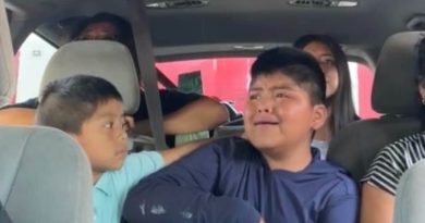 IBAN A COMPRAR ZAPATOS PARA SUS HIJOS Y TERMINARON BAJO CUSTODIA MIGRATORIA EN EE. UU.