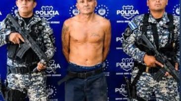 CAPTURAN A HOMBRE TRAS ATRINCHERARSE Y AMENAZAR CON UN ARMA BLANCA A POLICÍAS EN CONCHAGUA