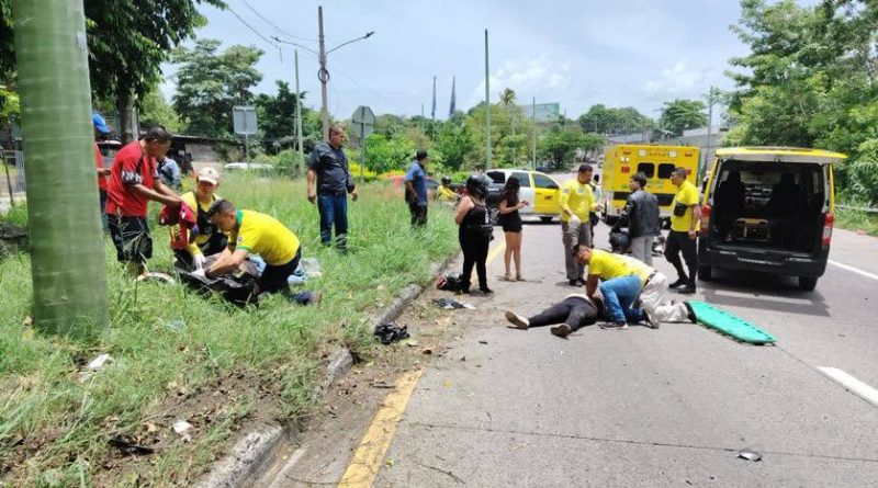 MUJER FALLECE EN ACCIDENTE DE MOTOCICLETA SOBRE LA TRONCAL DEL NORTE