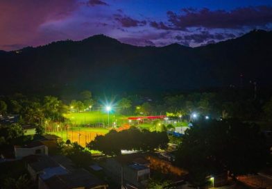 GUSTAVO ACEVEDO INFORMA SOBRE AVANCES EN EL PROYECTO DE ILUMINACIÓN DE CANCHAS DEPORTIVAS